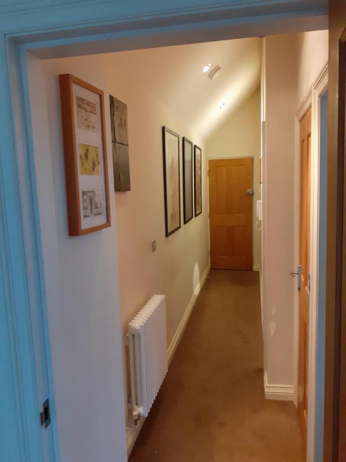 Modern 2Nd Floor 1 Bed Apartment In The Heart Of Λαντούντνο Εξωτερικό φωτογραφία