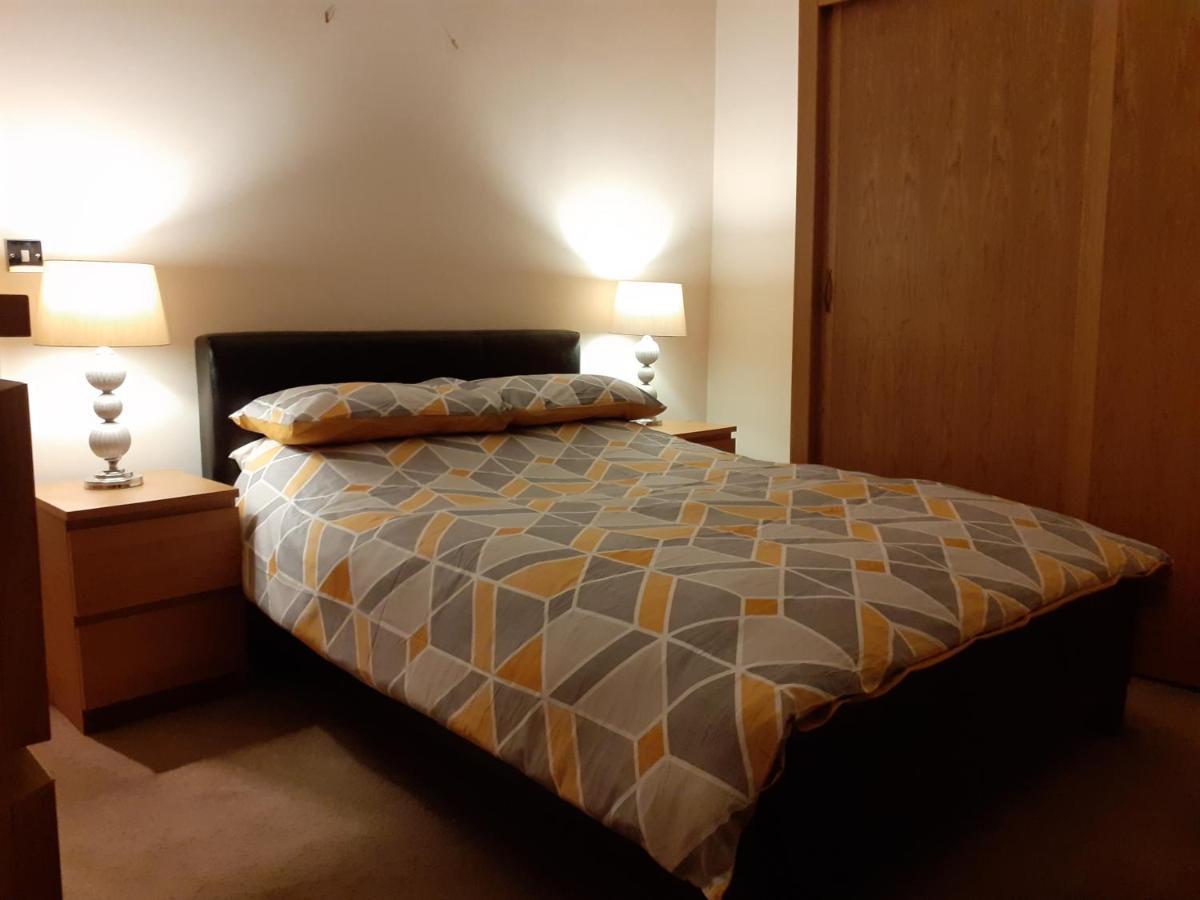 Modern 2Nd Floor 1 Bed Apartment In The Heart Of Λαντούντνο Εξωτερικό φωτογραφία